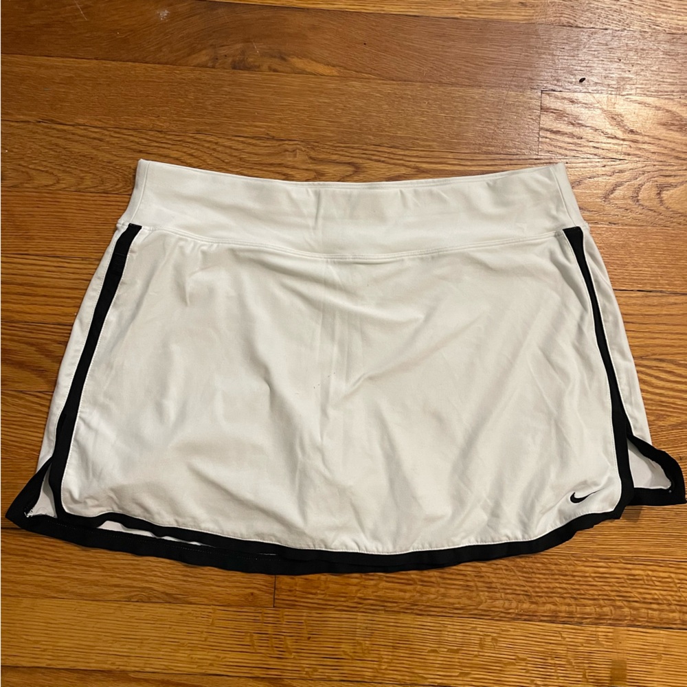 3/$15 ❤️ Nike Black White Running Tennis Athletic Skirt